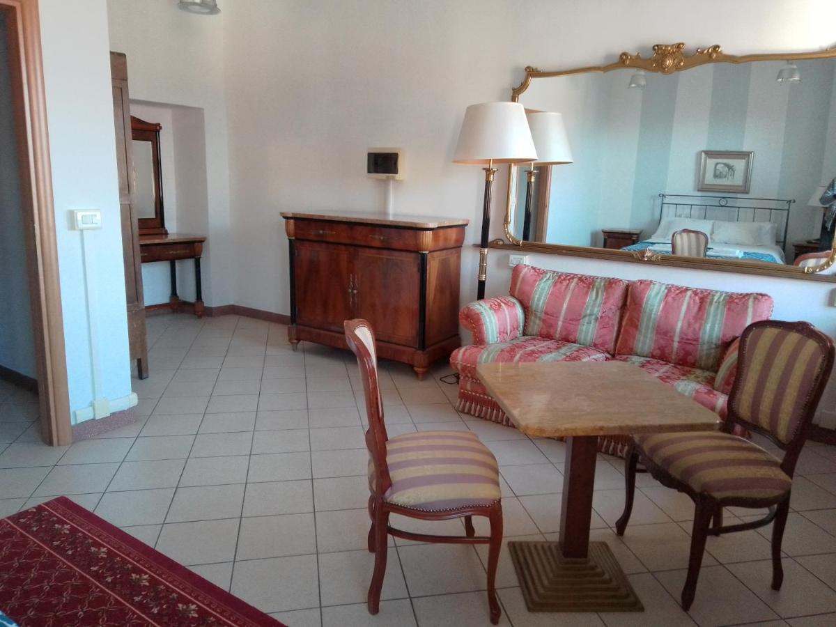 Albergo E Ostello Della Gioventu Biella Centro Storico Dış mekan fotoğraf