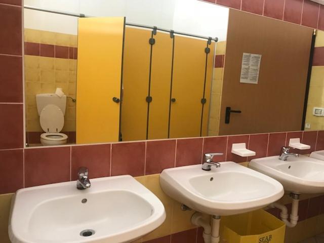 Albergo E Ostello Della Gioventu Biella Centro Storico Dış mekan fotoğraf