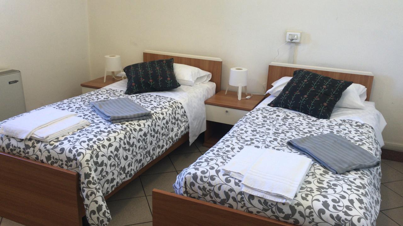 Albergo E Ostello Della Gioventu Biella Centro Storico Dış mekan fotoğraf